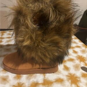 Faux Fur Trimmed Boots